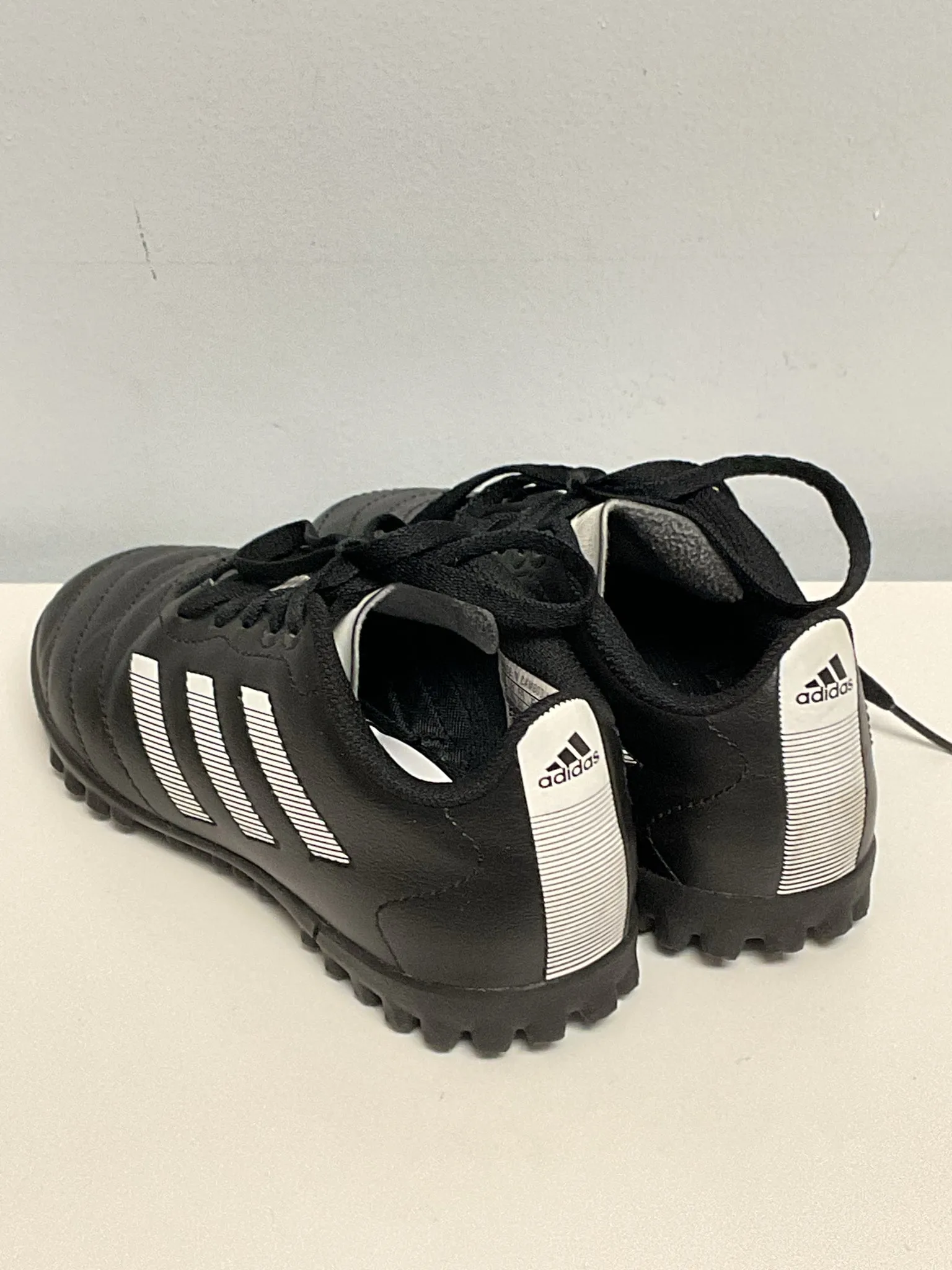 Adidas Child Shoe Size 2 Black & White Shoes