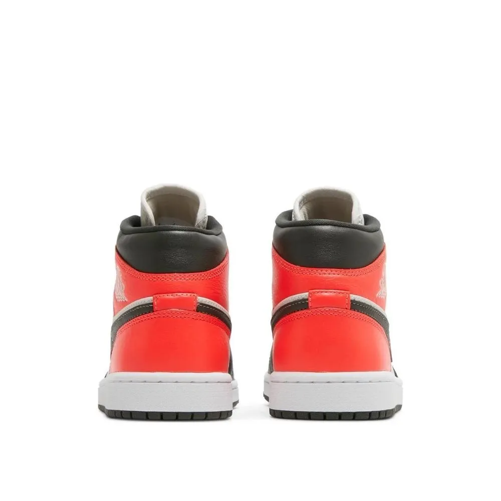 Air Jordan 1 Mid Newsprint