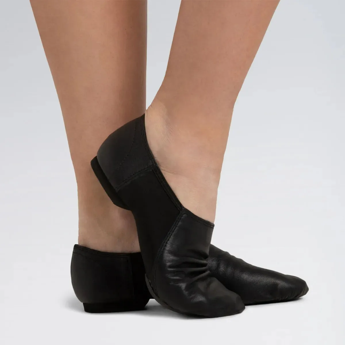 Capezio Nova Jazz Shoe