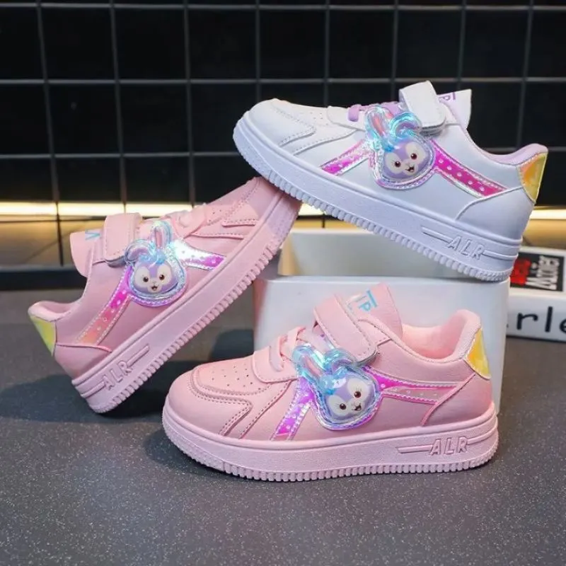 Elegant Cat Print Running Sneaker