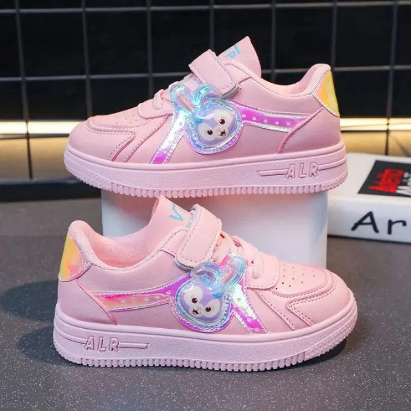 Elegant Cat Print Running Sneaker