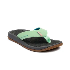 Grundéns W's Deck Mate 3-Point Sandal