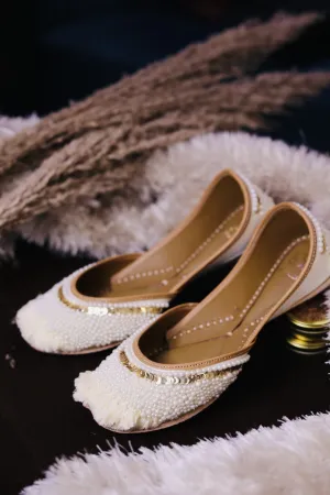 Ivory Glitz - White Jutti Set