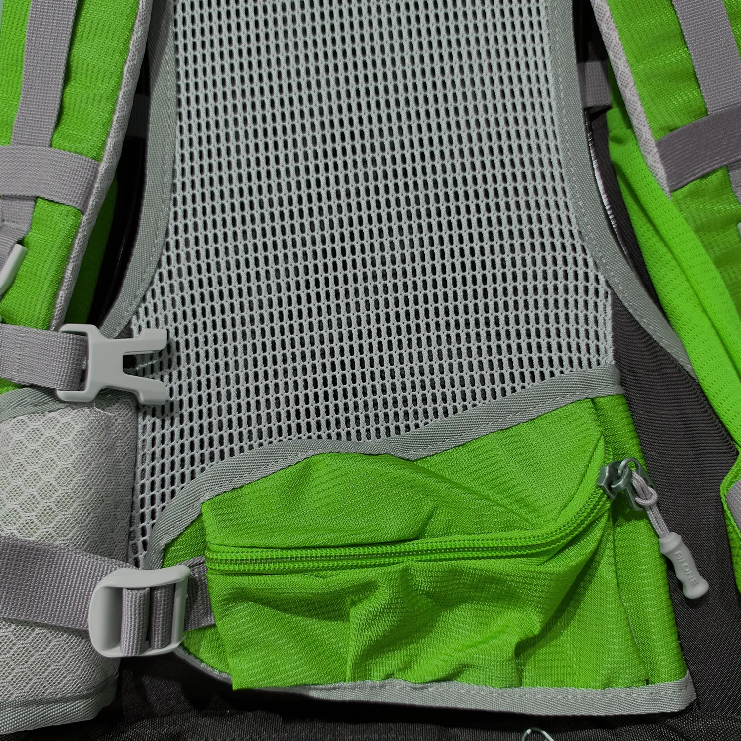 Kaza Pro Trekking Daypack 25 Lt
