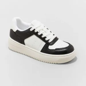 New - Wild Fable Women's Low-Top Casual Lace-Up Faux Leather Sneakers