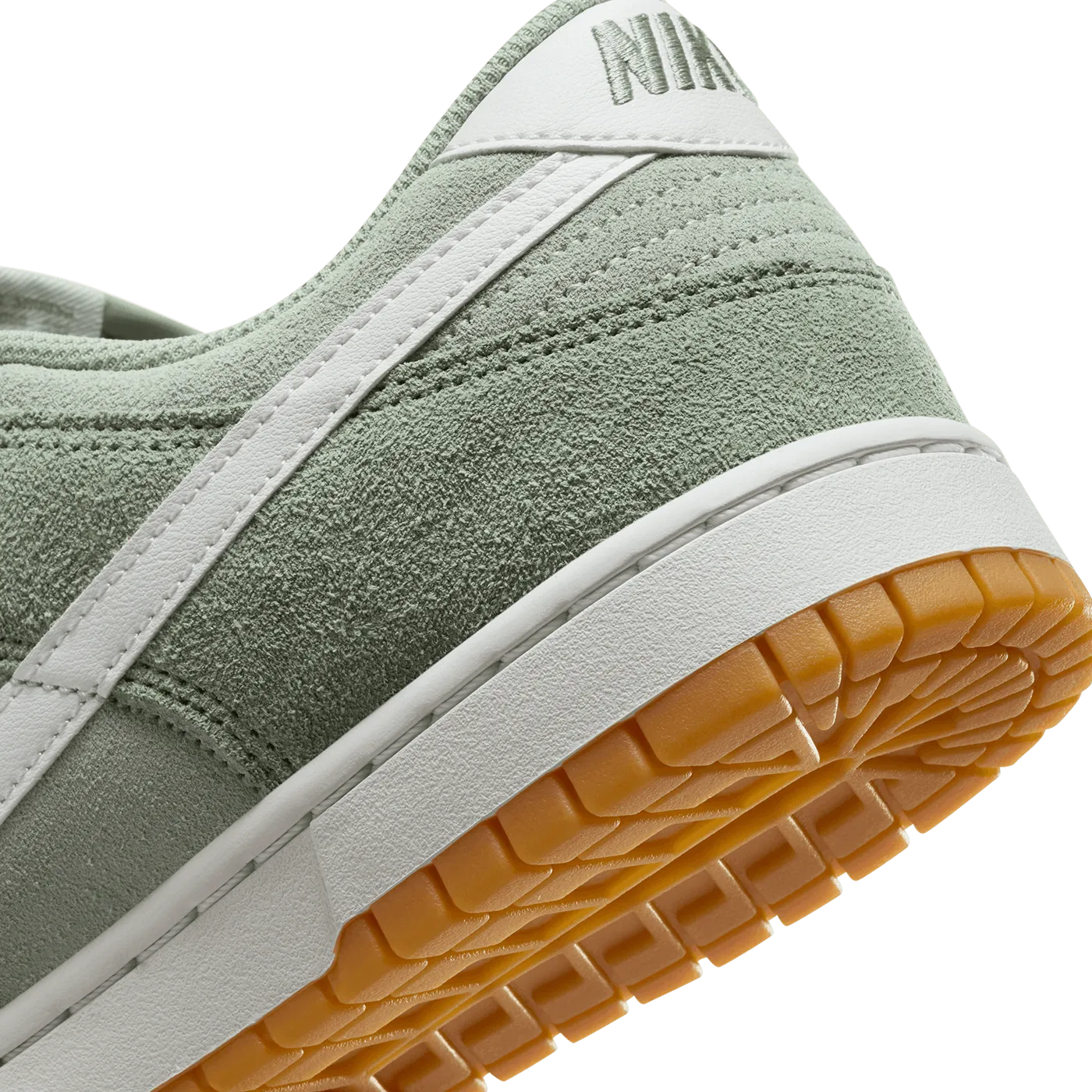 Nike Dunk Low SE 'Jade Horizon'