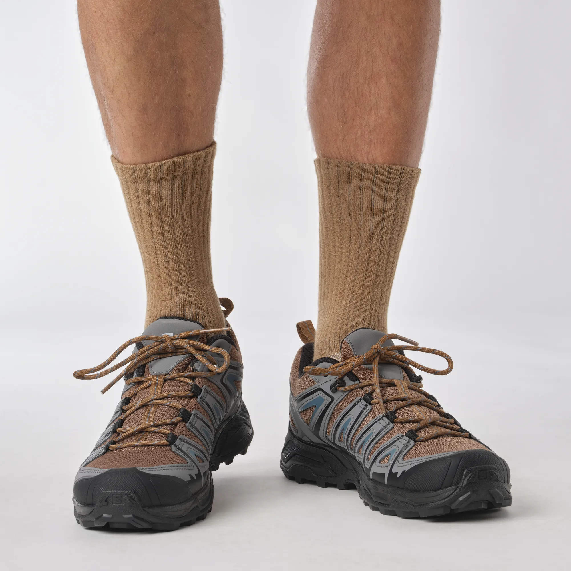 Salomon Men's X Ultra Pioneer in toffee