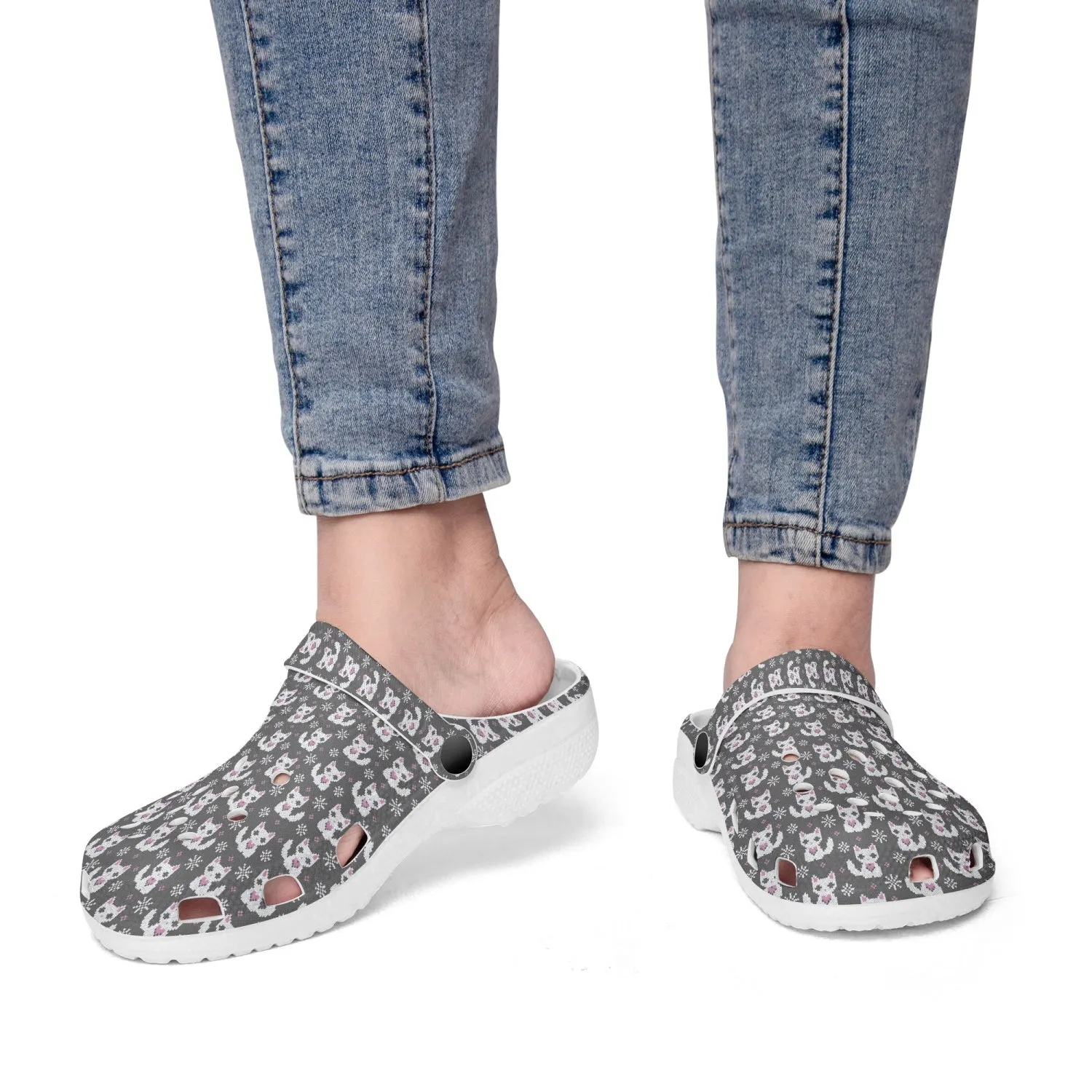 snow Kitten sweater pattern Clogs