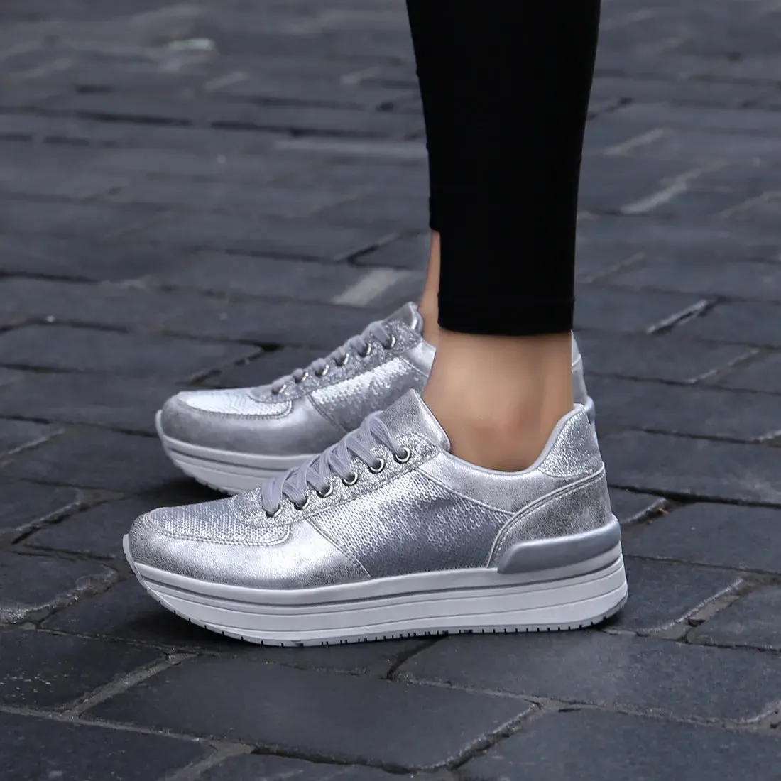 Women lightweight walking Shoes